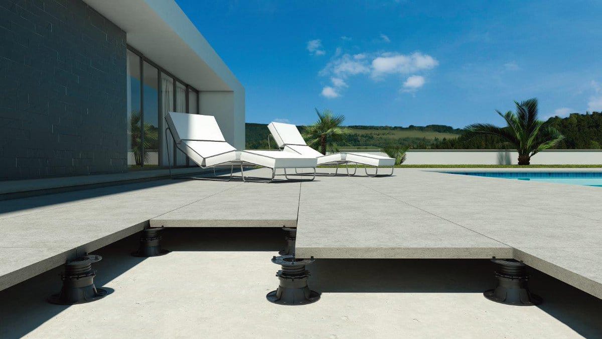 Patio tiles on pedestals