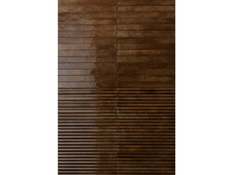 Slim porcelain gloss wall tile with a ripple effect