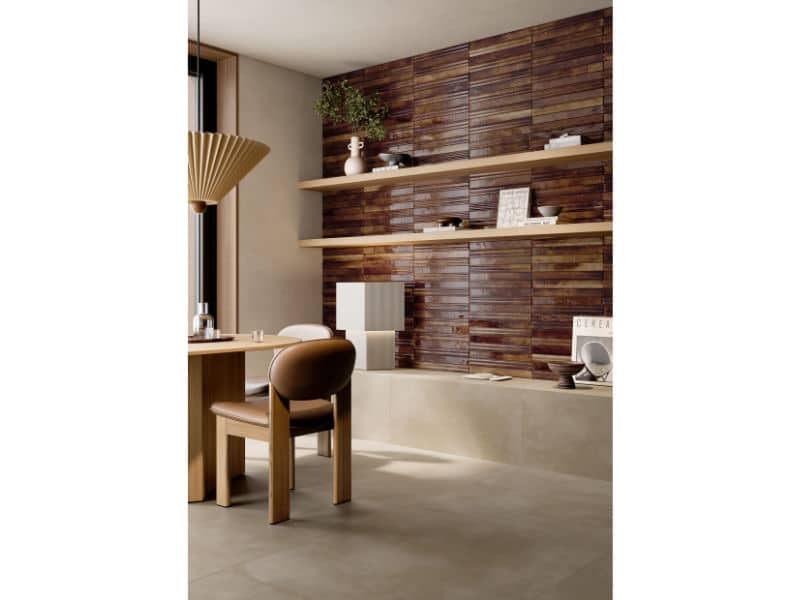 Slim porcelain gloss wall tile with a ripple effect